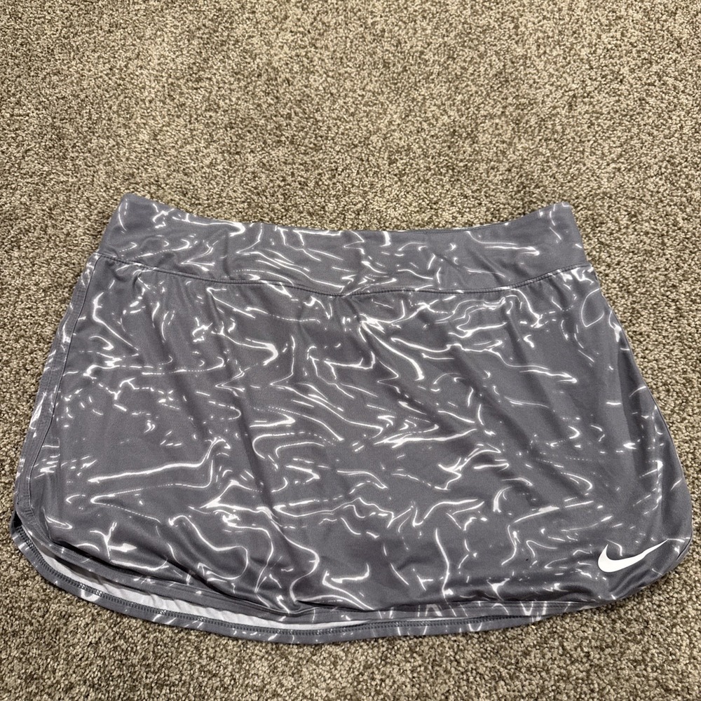 Nike Tennis Skirt Women's M Printed 12 Inch Pure Platinum With Shorts